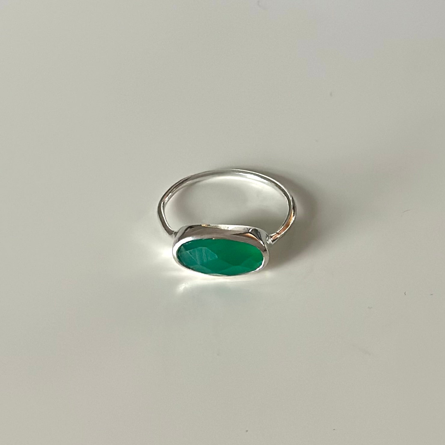 Faceted Oval Cut Natural Gemstone Sterling Silver Fine Band Ring - Green Onyx