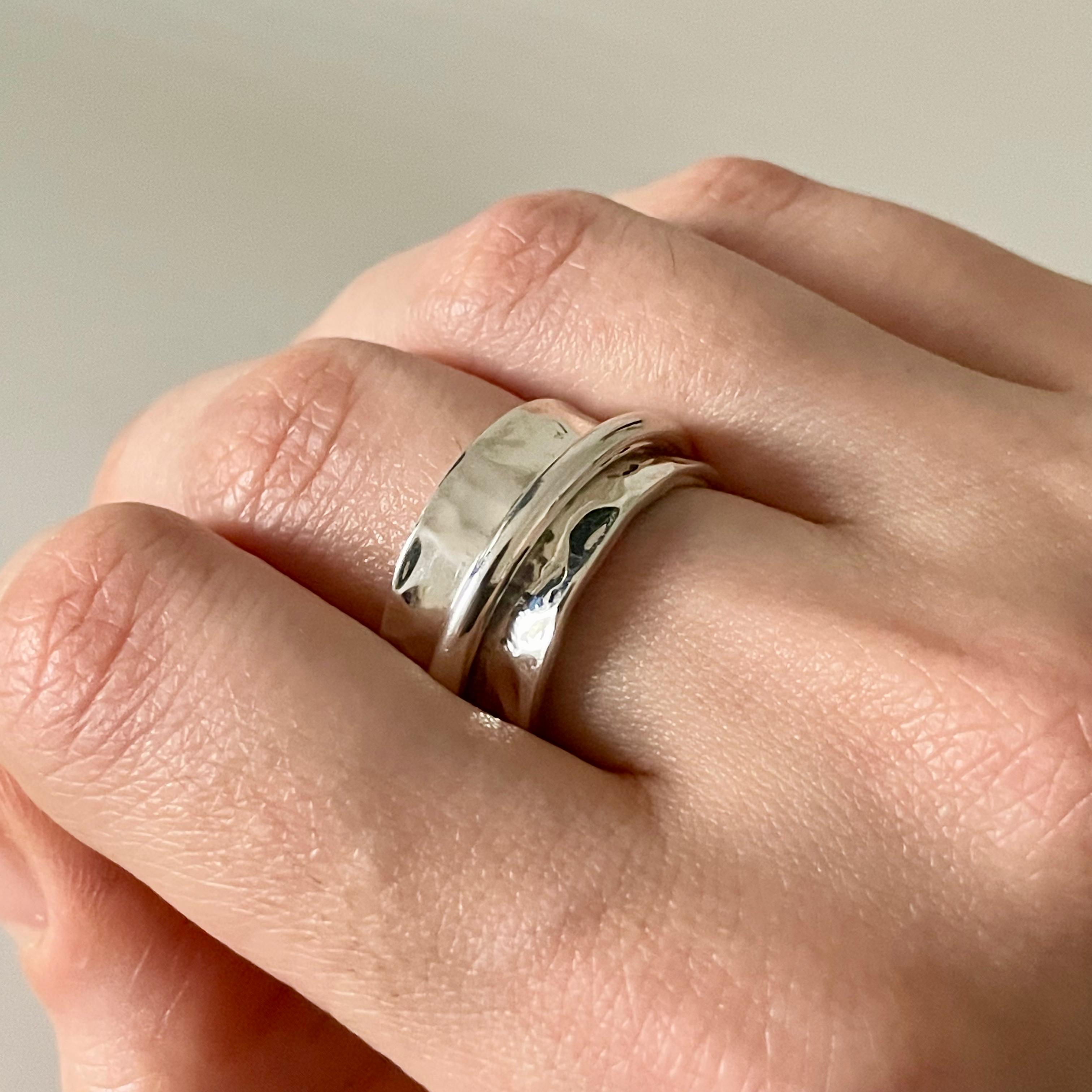 Statement Hammered Spinner Ring in Sterling Silver - Milina London
