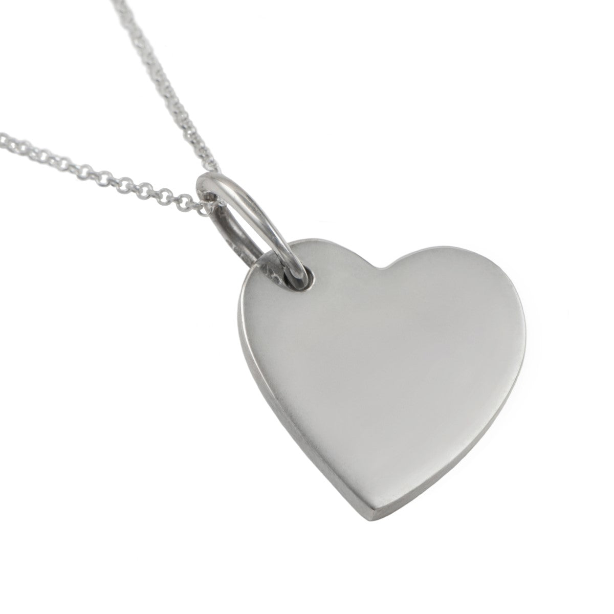 Flat silver deals heart necklace